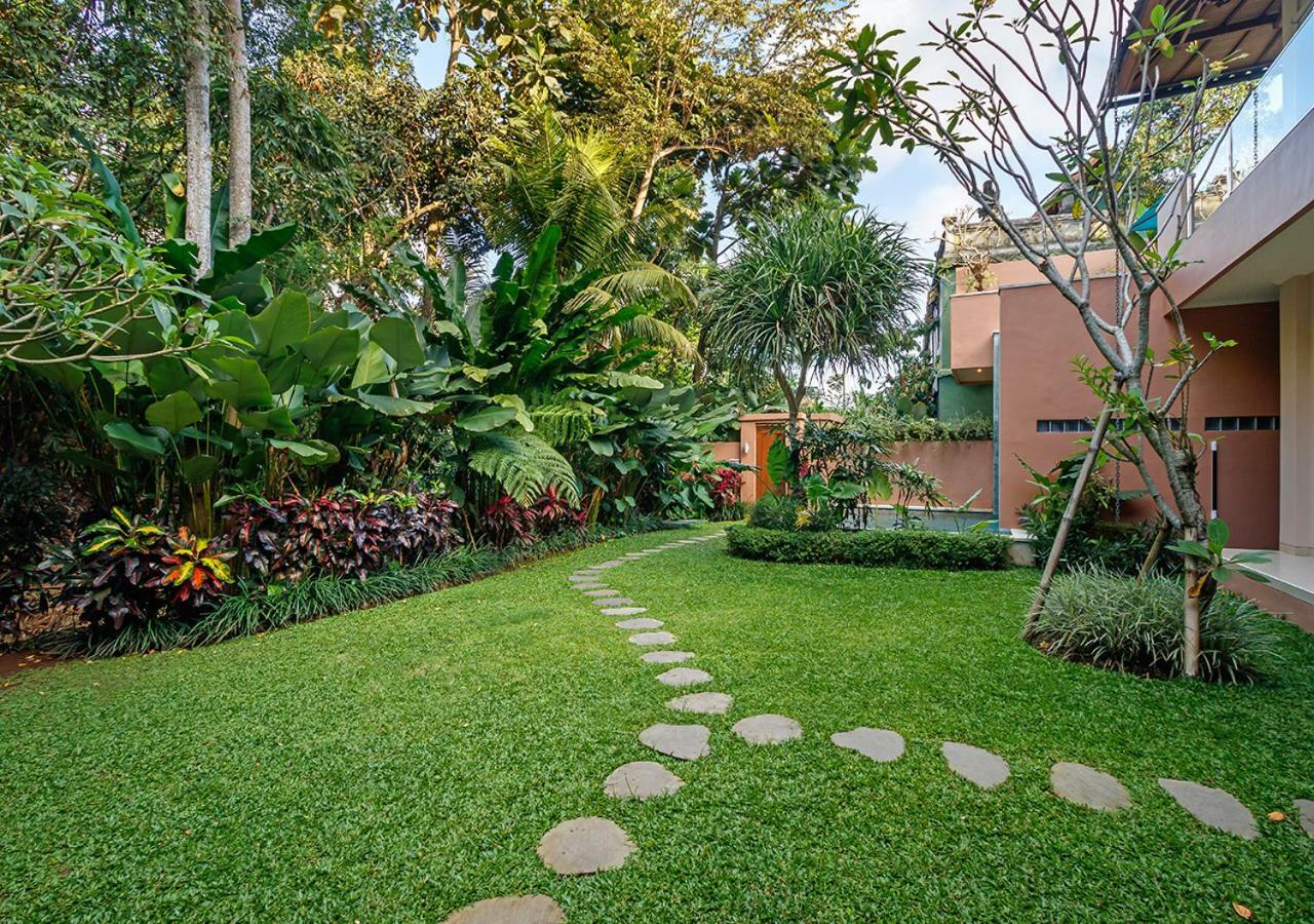 Villa Kembar Ubud  Exterior photo